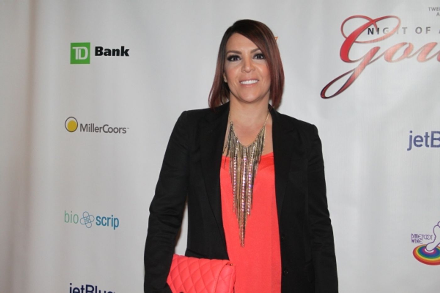 Photo Flash: Night of 1000 Gowns Red Carpet!  Image