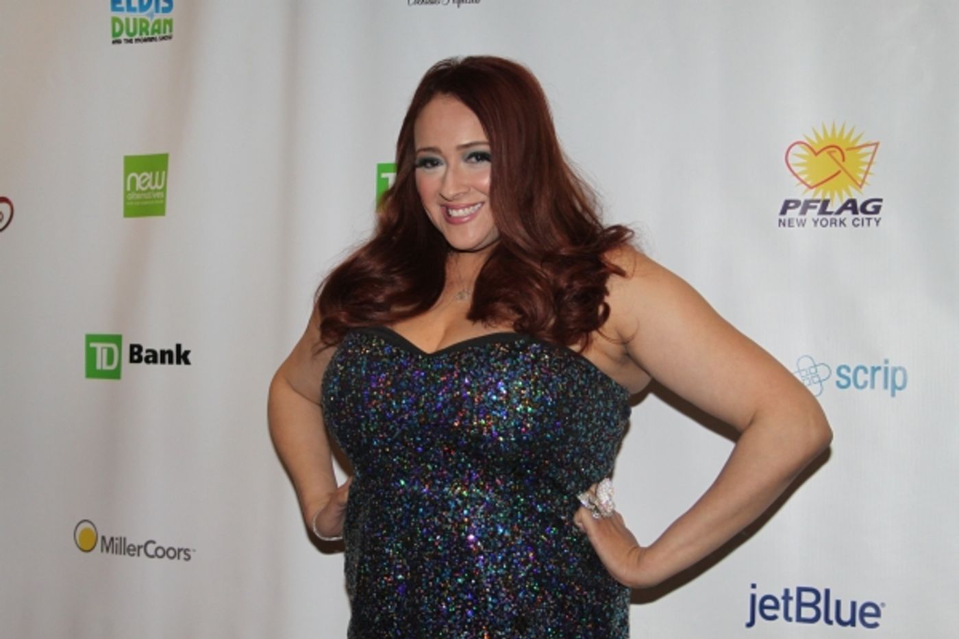 Photo Flash: Night of 1000 Gowns Red Carpet!  Image