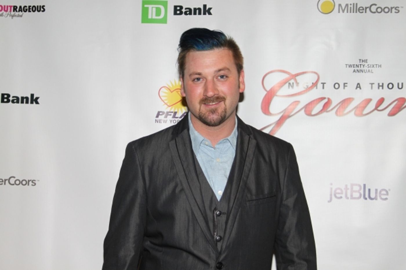 Photo Flash: Night of 1000 Gowns Red Carpet!  Image