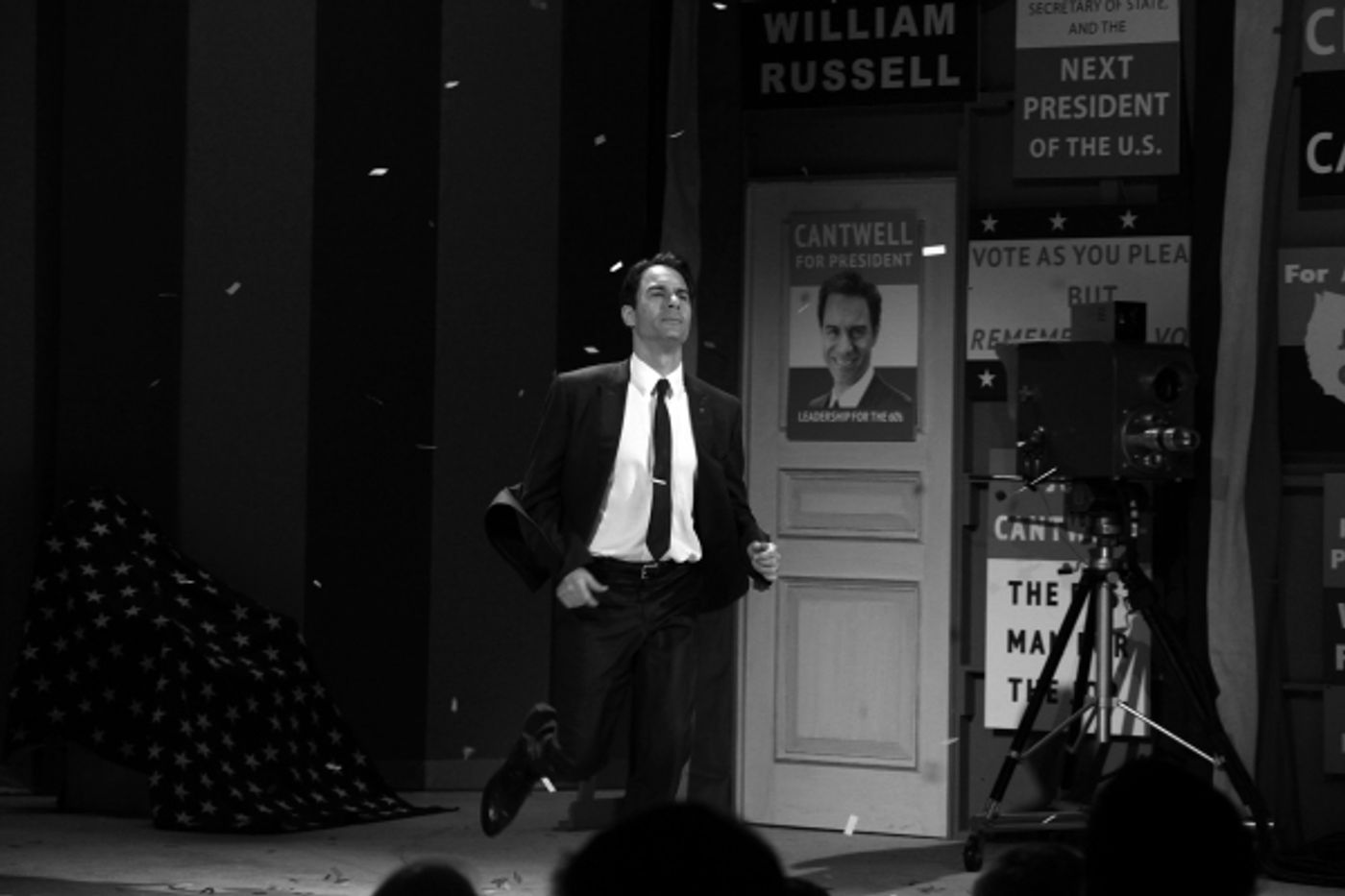 Photo Coverage: Gore Vidal's THE BEST MAN Opening Night Bows  Image