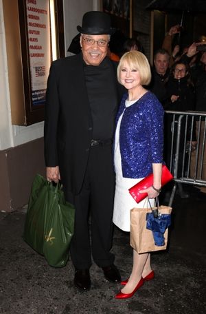 James Earl Jones & wife Cecilia Hart @ BroadwayWorld James Earl Jones & wife Cecilia Hart Photo