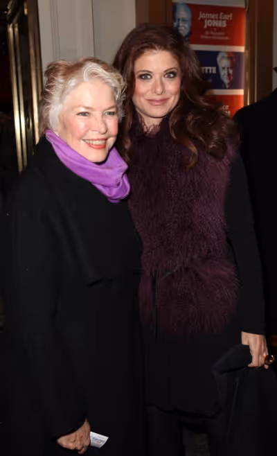Ellen Burstyn & Debra Messing Photo