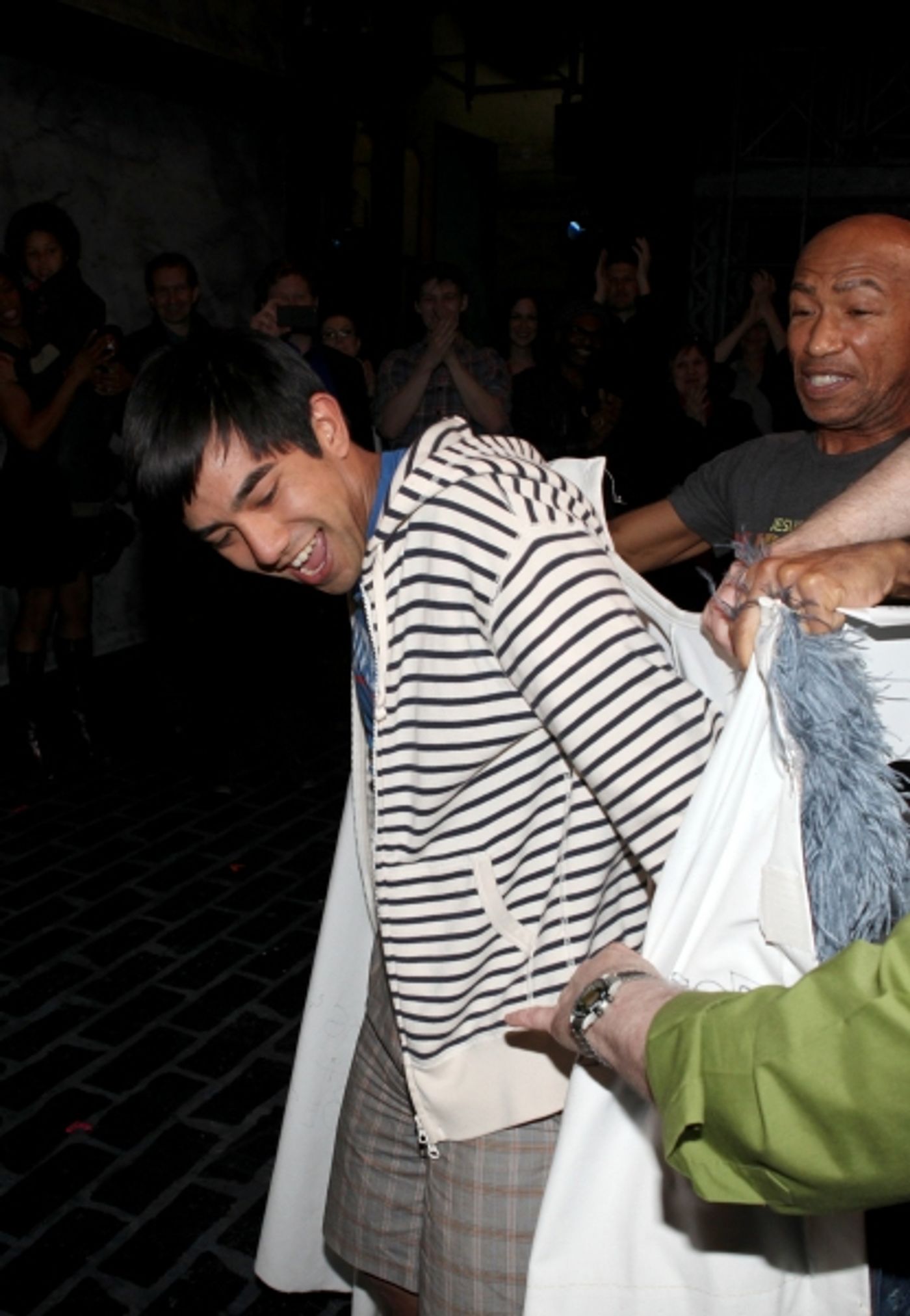 Photo Coverage: Inside the NEWSIES Gypsy Robe Ceremony!  Image