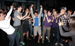 Aaron J. Albano with Tommy Bracco, Ben Fankhauser, Alex Wong, Kyle Coffman, Andy Richardson, Kara Lindsay, Jeremy Jordan & Company @ BroadwayWorld Aaron J. Albano with Tommy Bracco, Ben Fankhauser, Alex Wong, Kyle Coffman, Andy Rich Photo