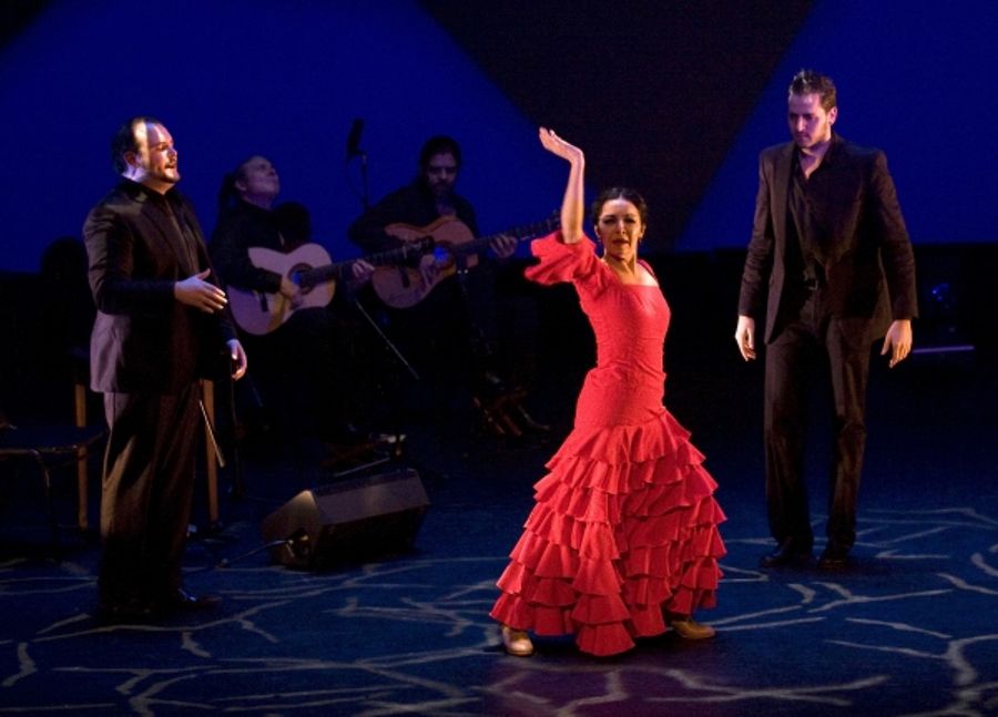 Photo Flash: Esmeralda Enrique Celebrates 30 Years in 11-12 Season Image