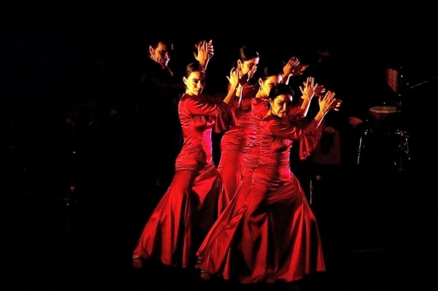 Photo Flash: Esmeralda Enrique Celebrates 30 Years in 11-12 Season Image