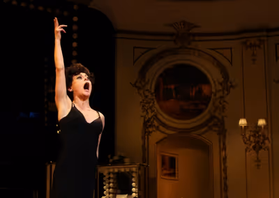 Tracie Bennett  Photo