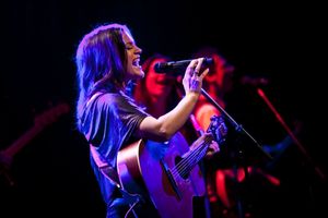 Carrie Manolakos @ BroadwayWorld Carrie Manolakos Photo