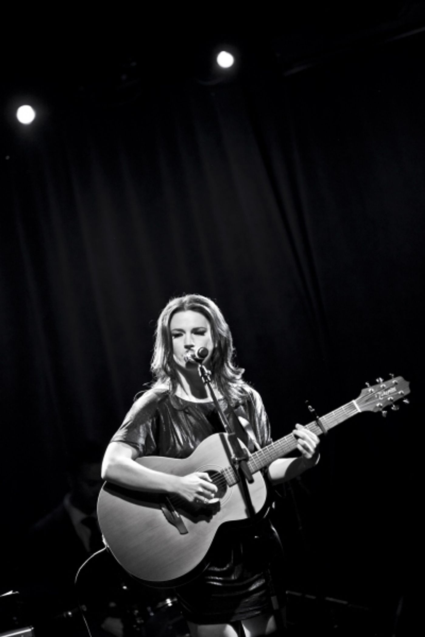 Photo Coverage: Carrie Manolakos Takes the Stage at (le) poisson rouge to Celebrate CD Release Party  Image