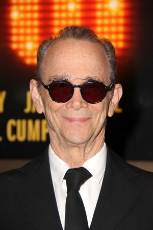 Joel Grey Photo