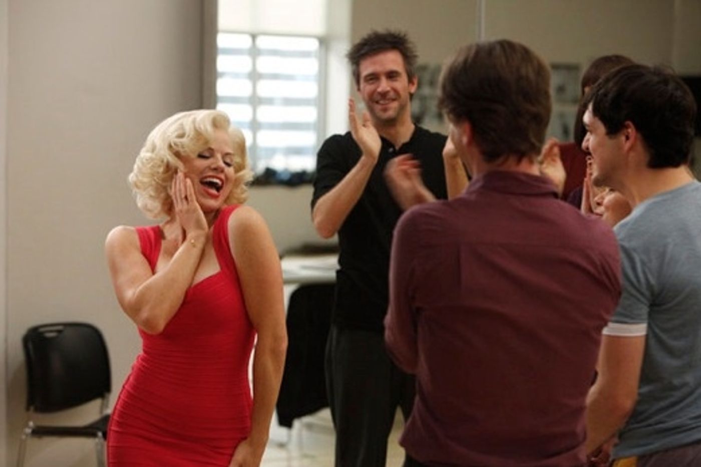 Photo Flash: First Look - SMASH's 'Understudy' Episode  Image