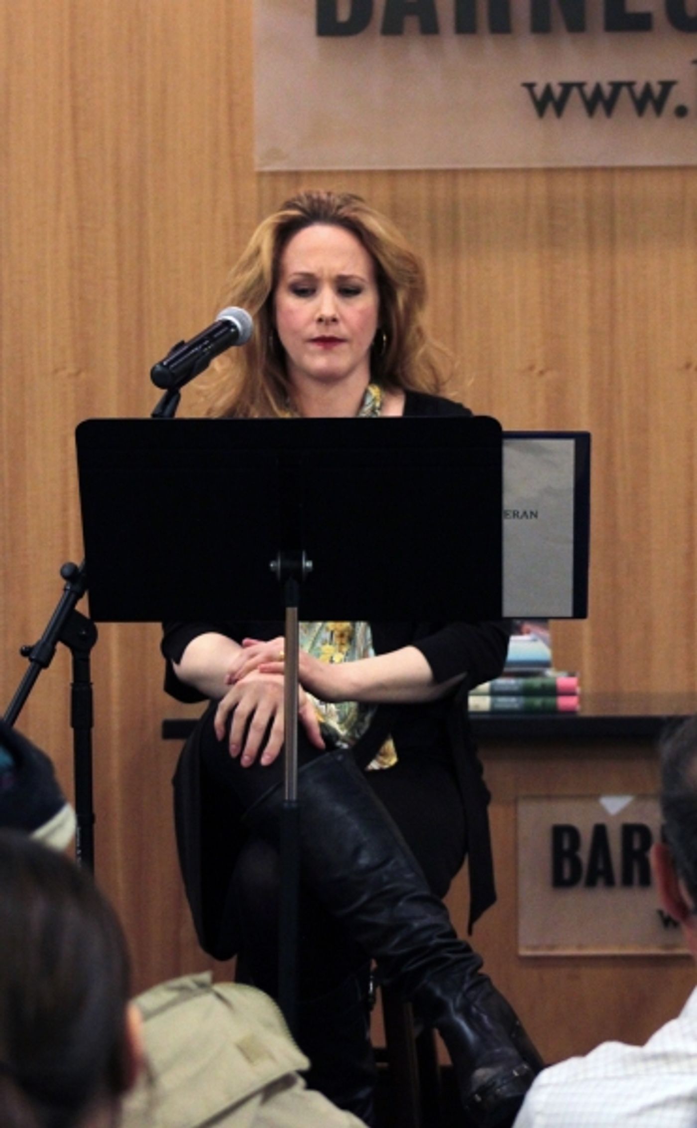 Photo Coverage: Katie Finneran, Melissa Joan Hart et al. Read Delia Ephron's THE LION IS IN  Image