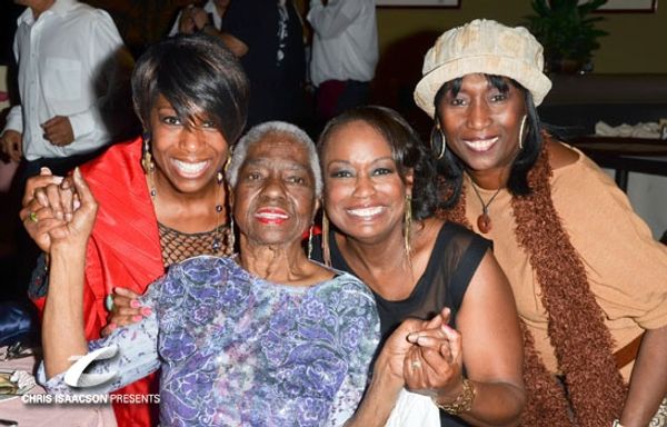 Linda Hopkins, Yvette Cason, Kiki Shepard and a friend - Upright Cabaret at Catalina  Photo