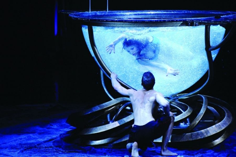 Photo Coverage: First Looks at Cirque's AMALUNA Image