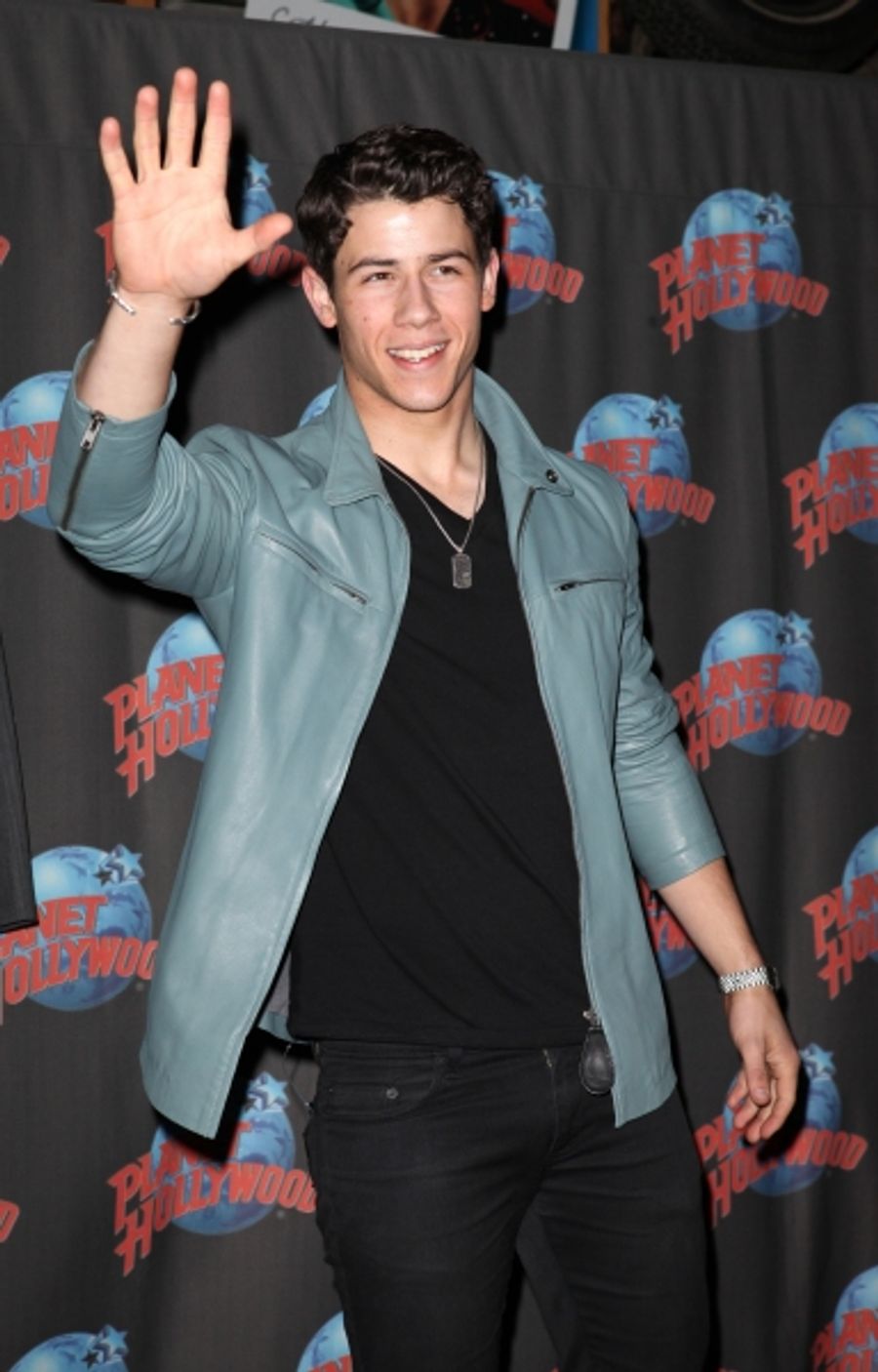 Photo Coverage: HOW TO SUCCEED's Nick Jonas, Michael Urie & Stephanie Rothenberg Visit Planet Hollywood Image