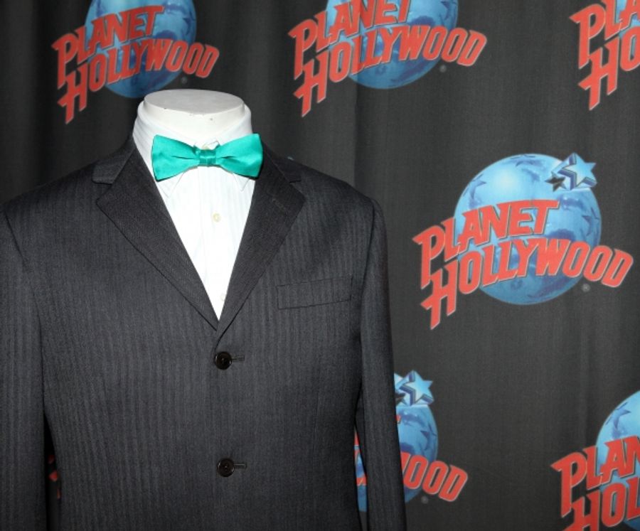 Photo Coverage: HOW TO SUCCEED's Nick Jonas, Michael Urie & Stephanie Rothenberg Visit Planet Hollywood Image