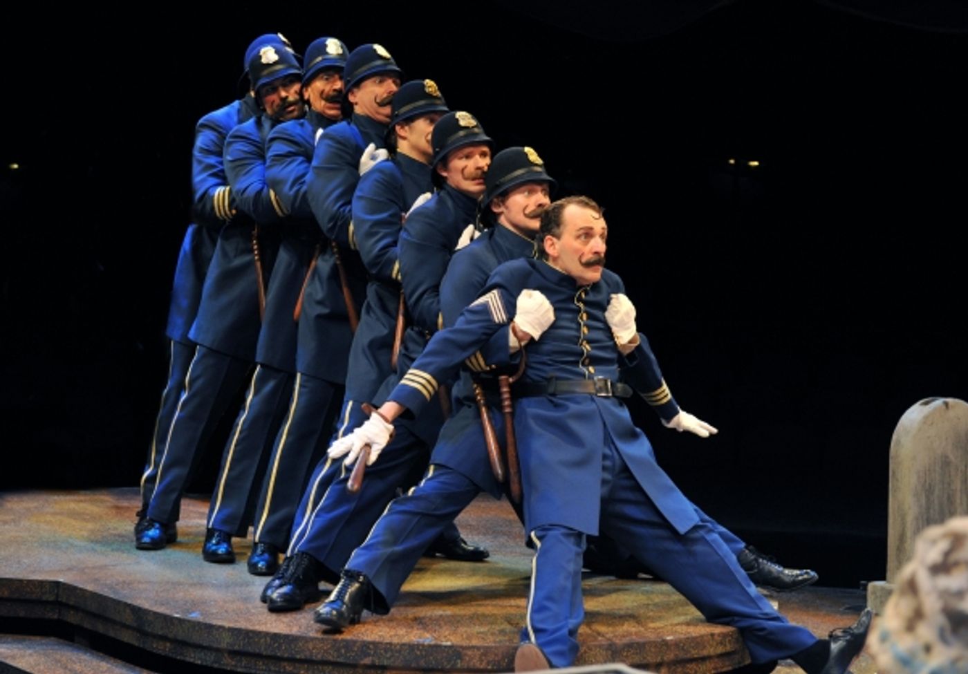 Photo Flash: Kevin Earley, Patricia Noonan, et al. Lead Marriott Lincolnshire's PIRATES OF PENZANCE Photo Flash: Kevin Earley, Patricia Noonan, et al. Lead Marriott Lincolnshire's PIRATES OF PENZANCE Image