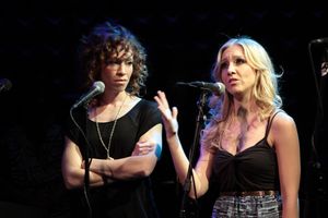 Lindsay Nicole Chambers, Libby Servais @ BroadwayWorld Lindsay Nicole Chambers, Libby Servais Photo