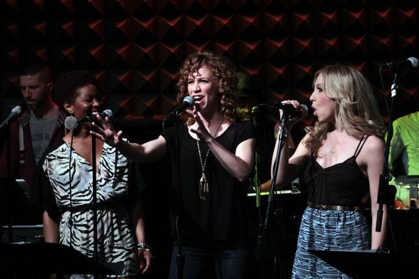 LaQuet Shamell. Lindsay Nicole Chambers, Libby Servais Photo