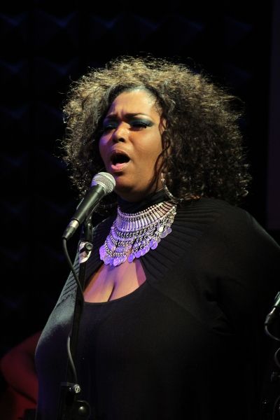 Liz Mikel Photo