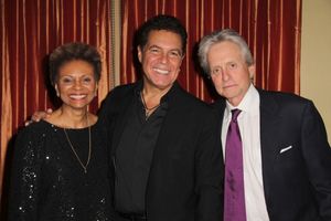 Leslie Uggams, Clint Holmes, Michael Douglas Photo