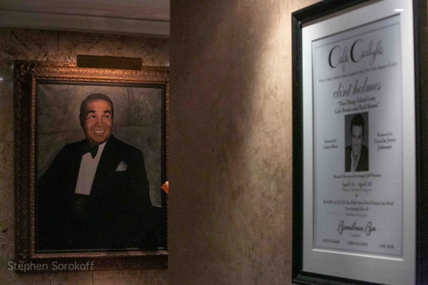 Photo Coverage: Clint Holmes Performs for Michael Douglas, Chita Rivera and More at Café Carlyle  Image