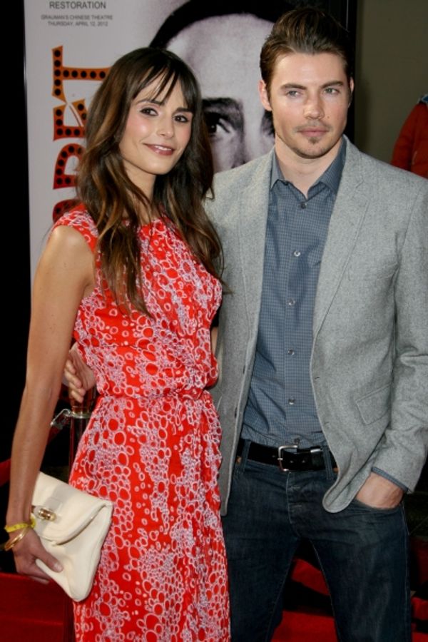 Jordana Brewster and Josh Henderson Photo