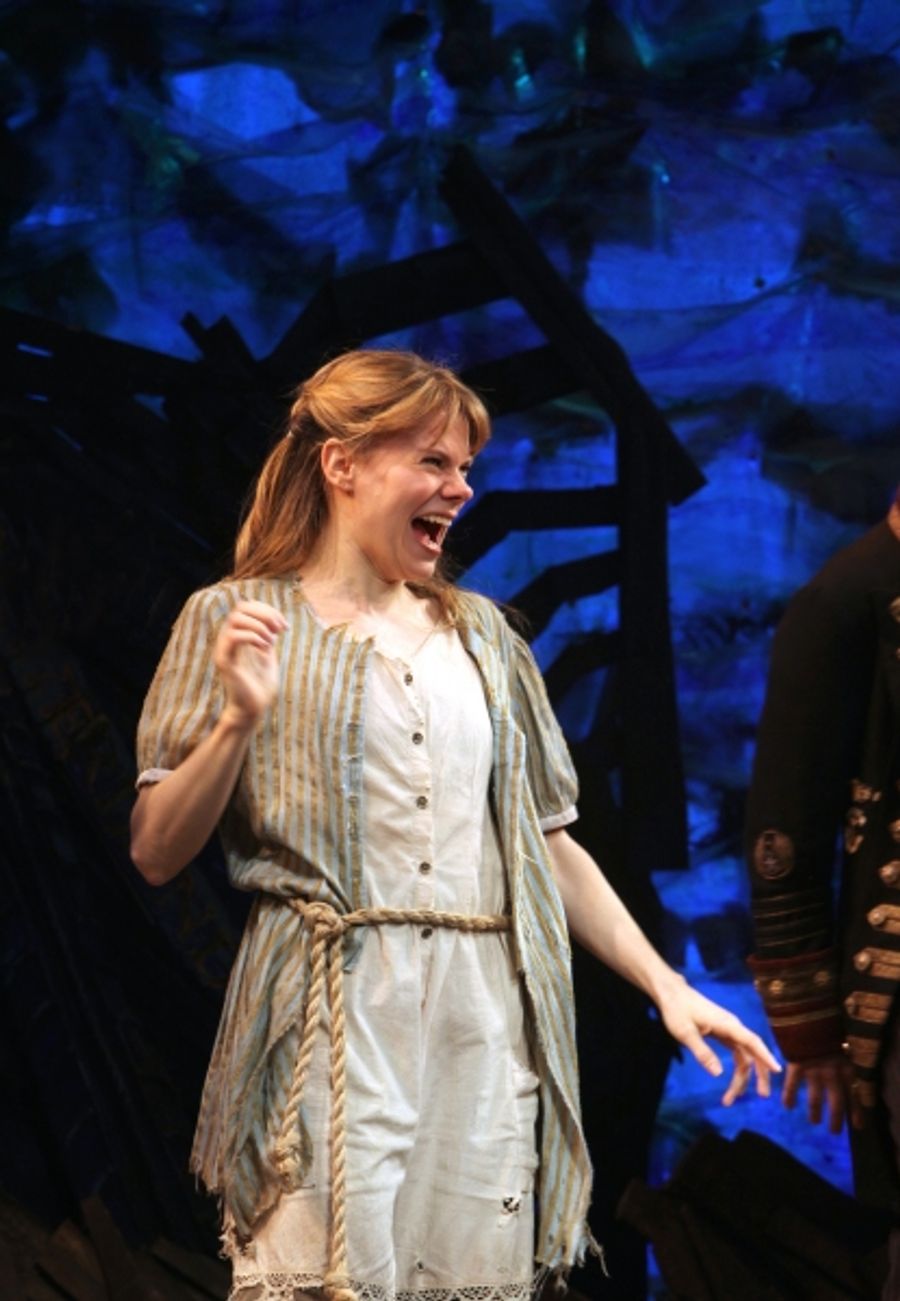 Photo Coverage: PETER AND THE STARCATCHER - Opening Night Curtain Call on Broadway! Image