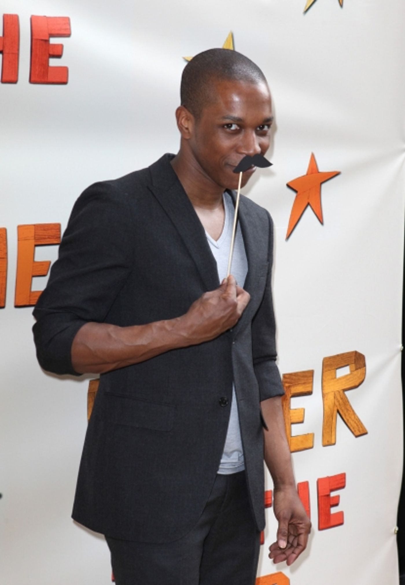 Photo Coverage: PETER AND THE STARCATCHER Opening Night - All the Stars!  Image