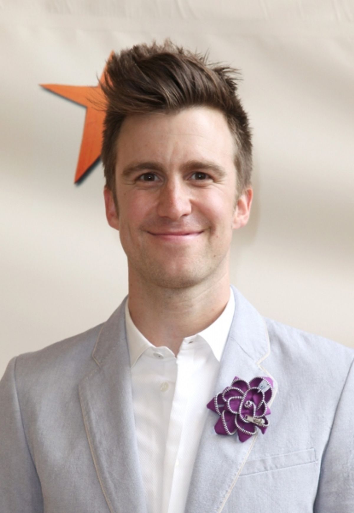Gavin Creel  at 
