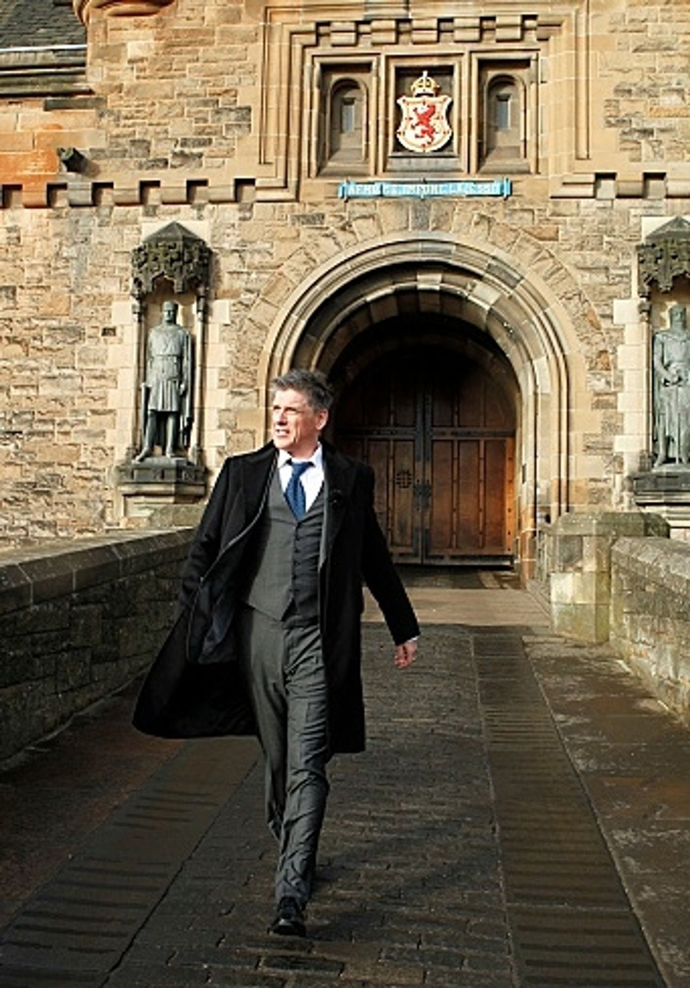 Photo Flash: First Look - Mila Kunis et al. Join CRAIG FERGUSON in Scotland, Beg. Today, May 14  Image