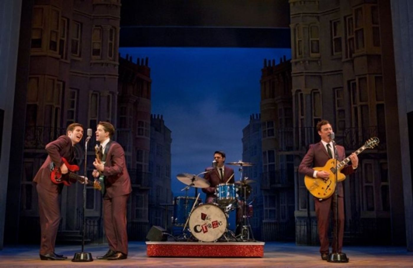 Photo Flash: ONE MAN, TWO GUVNORS- New Production Shots!  Image