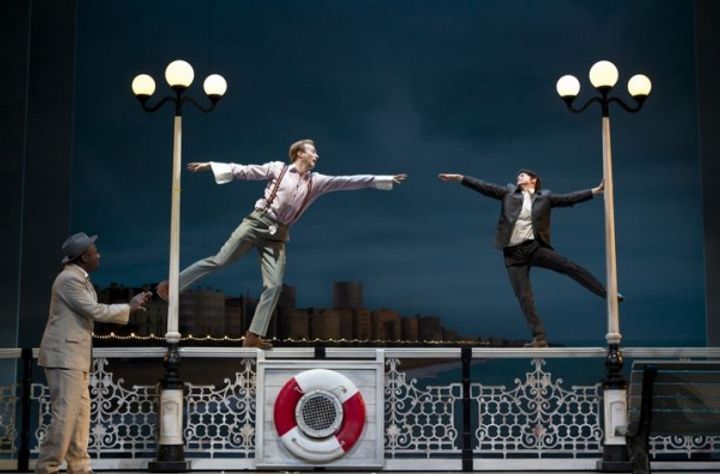 One Man, Two Guvnors Production Photo