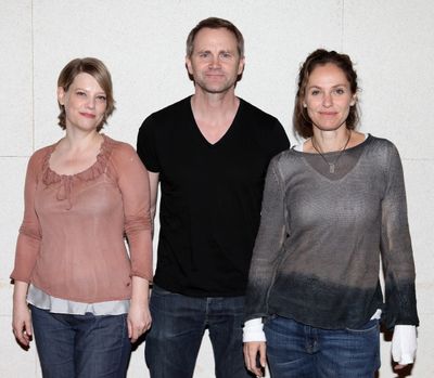 Kellie Overbey, Lee Tergesen & Amy Brenneman Photo