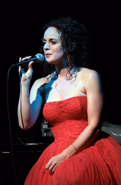 Melissa Errico Photo