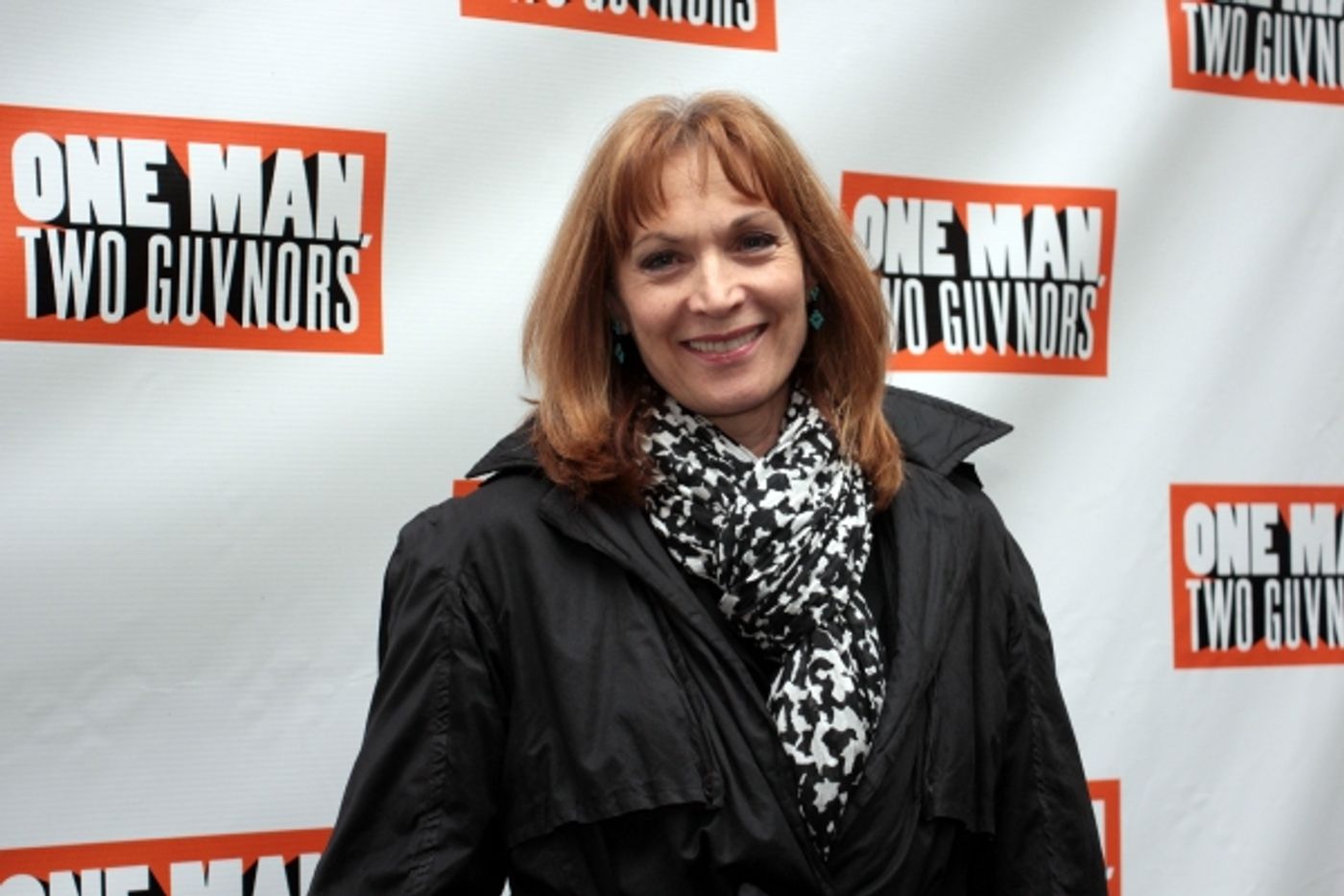 Photo Coverage: ONE MAN, TWO GUVNORS Theatre Arrivals - Mandy Patinkin & More!  Image