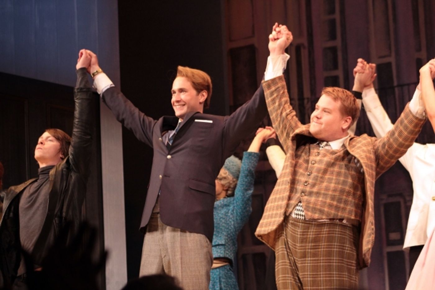 Photo Coverage: ONE MAN, TWO GUVNORS Opens on Broadway - Curtain Call and After Party!  Image