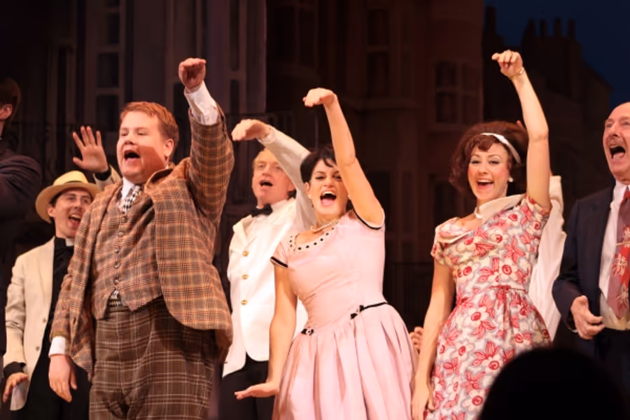 Photo Coverage: ONE MAN, TWO GUVNORS Opens on Broadway - Curtain Call and After Party! Image