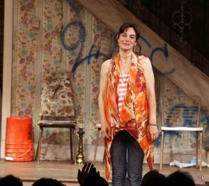 Annie Parisse @ BroadwayWorld Annie Parisse Photo