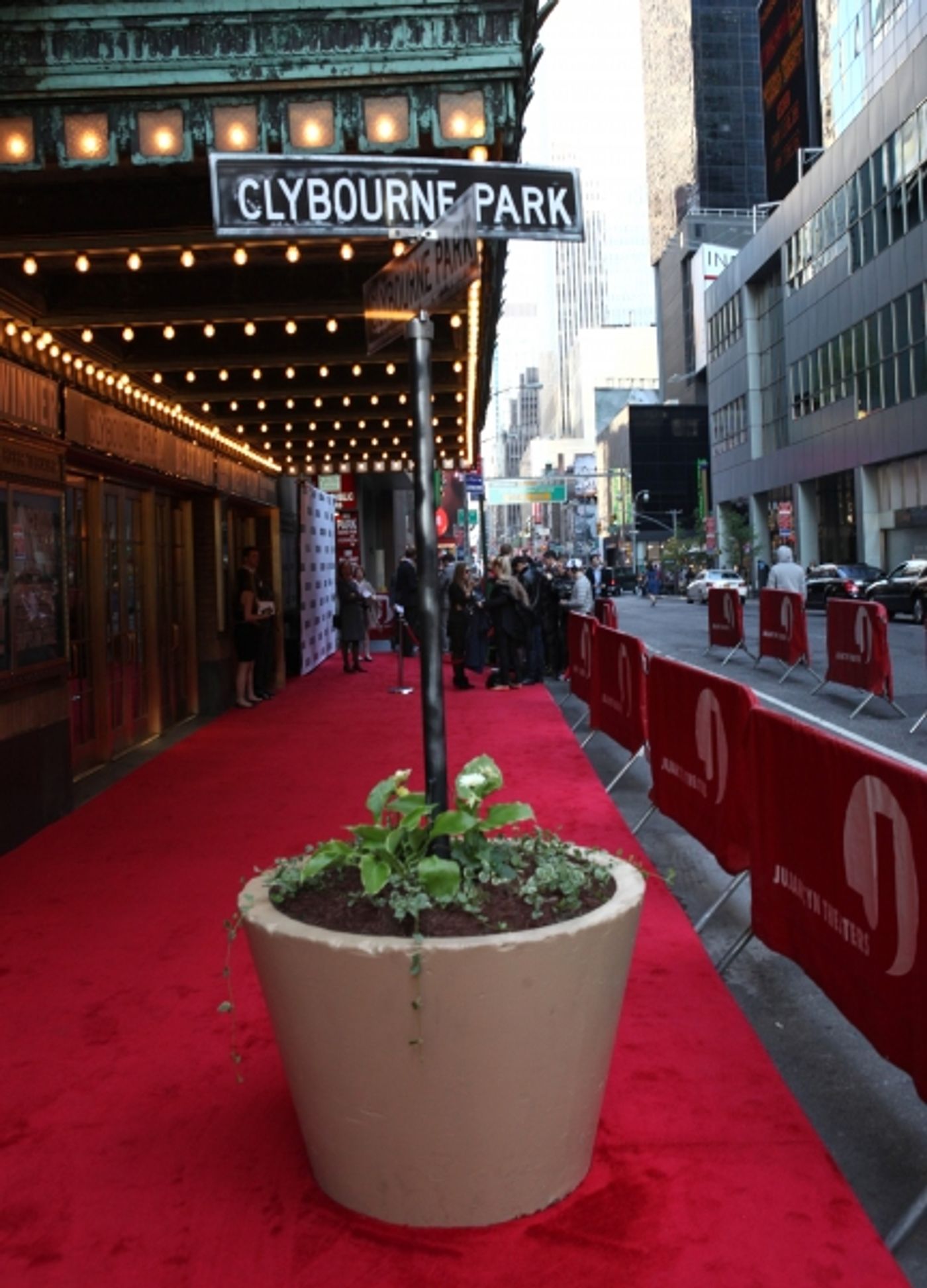 Photo Coverage: CLYBOURNE PARK Theatre Arrivals - Edie Falco, Elaine Stritch & More! Photo Coverage: CLYBOURNE PARK Theatre Arrivals - Edie Falco, Elaine Stritch & More! Image