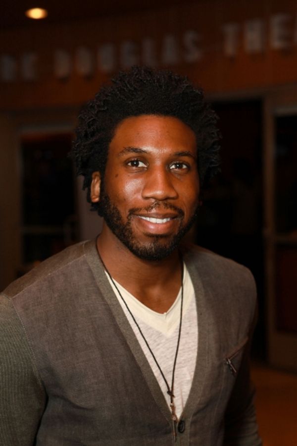 Nyambi Nyambi Photo