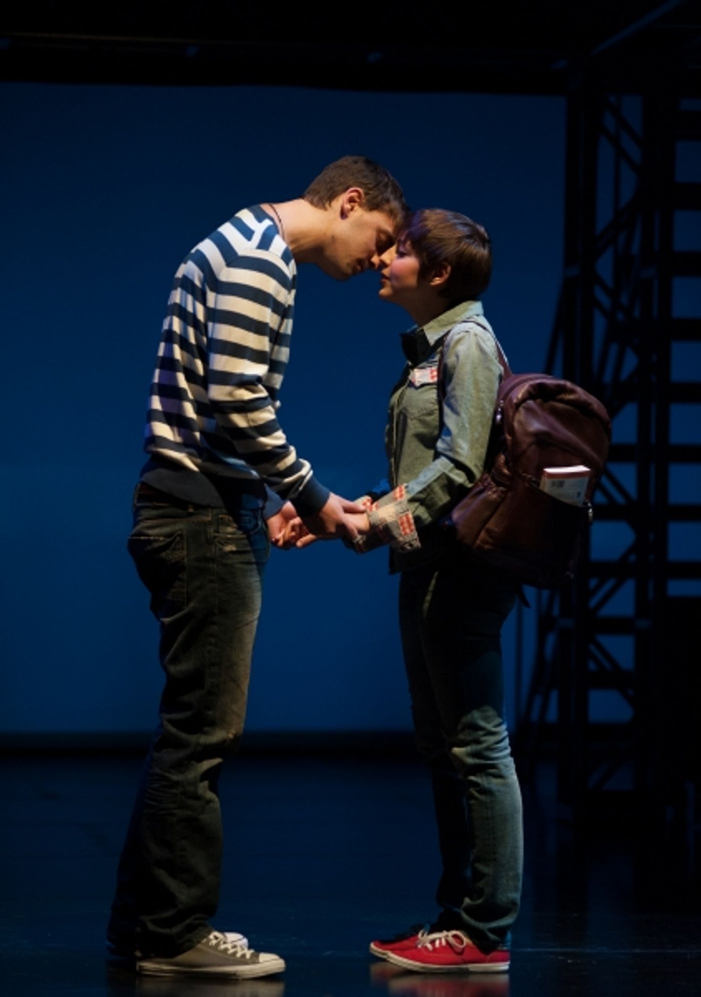 Photo Flash: Manitoba Theatre Centre's NEXT TO NORMAL  Image