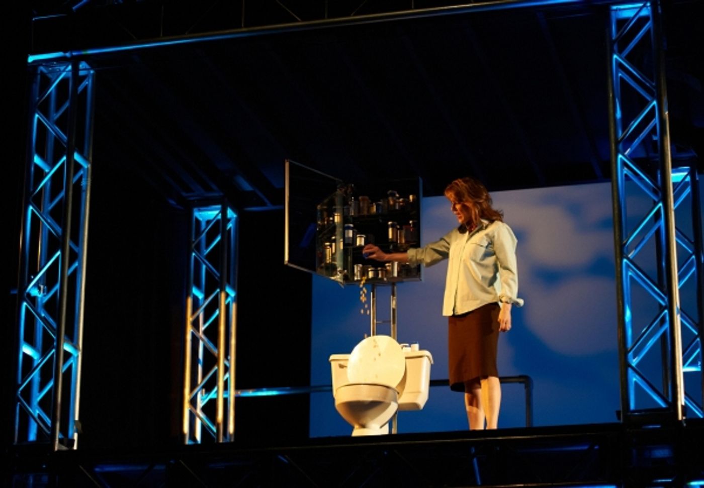 Photo Flash: Manitoba Theatre Centre's NEXT TO NORMAL  Image