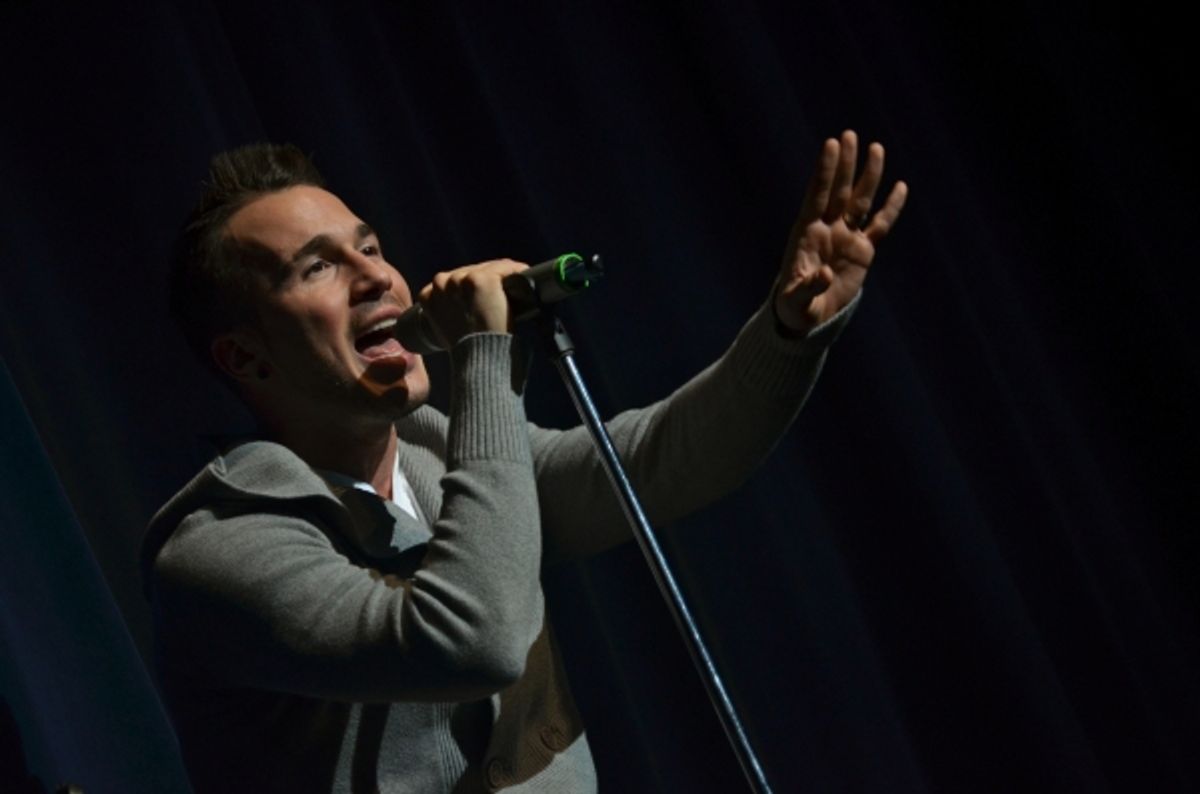 Host Shawn Desman at 