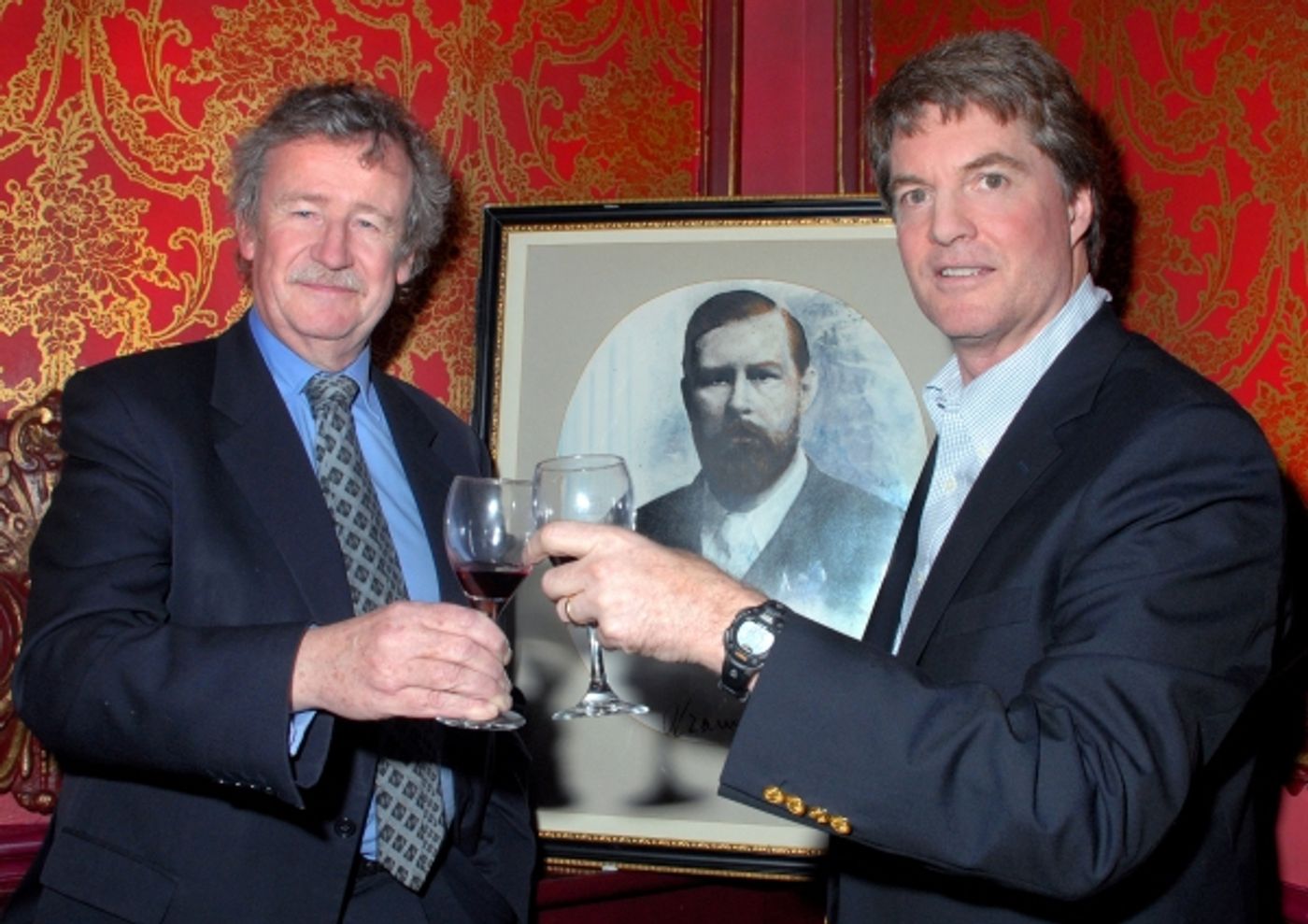 Photo Flash: London's Lyceum Theatre Marks Centenary Year of Bram Stoker's Death  Image