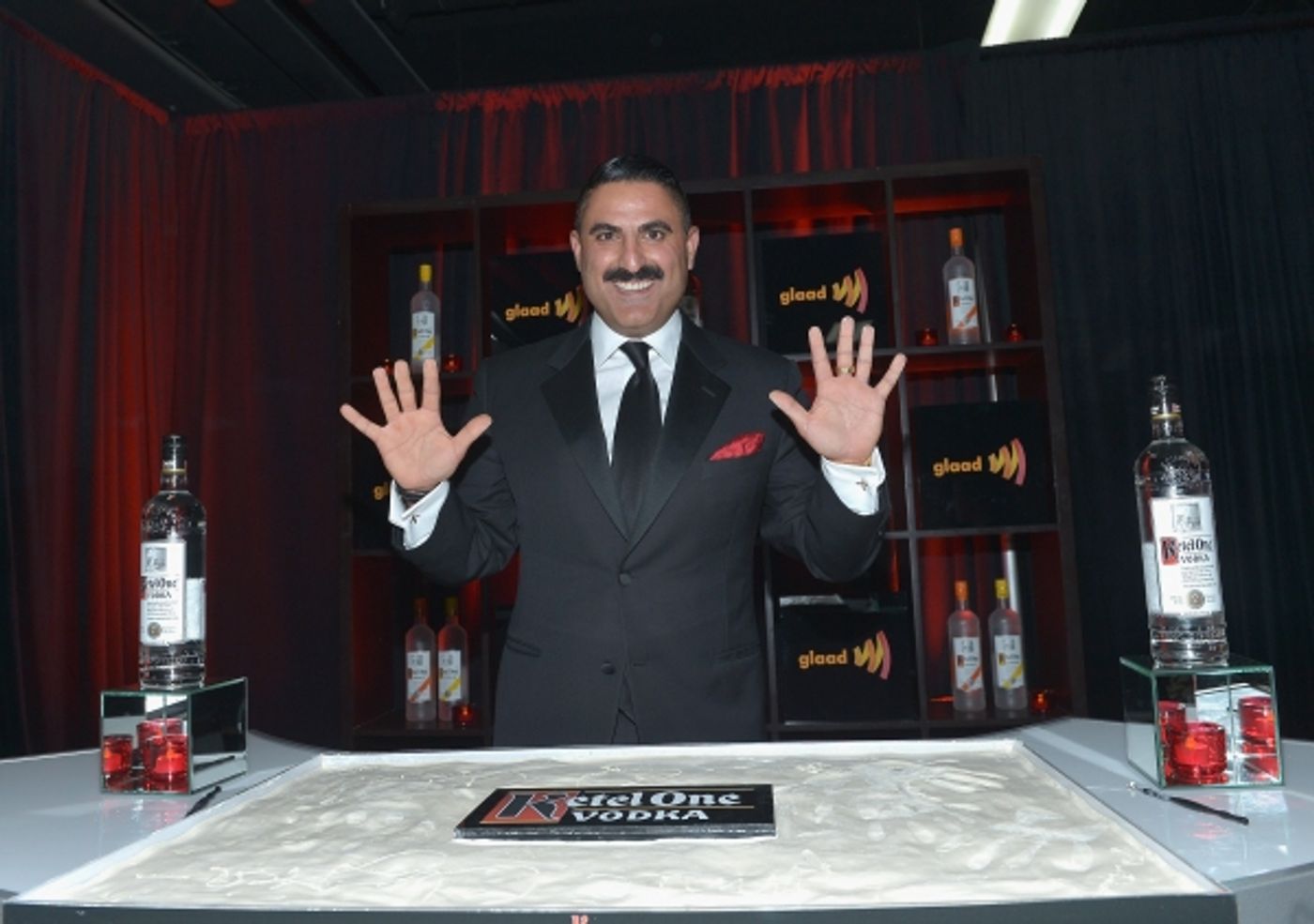 Photo Flash: Chaz Bono, Max Adler and More at GLAAD Media Awards' Ketel One 'Walk of Change'  Image