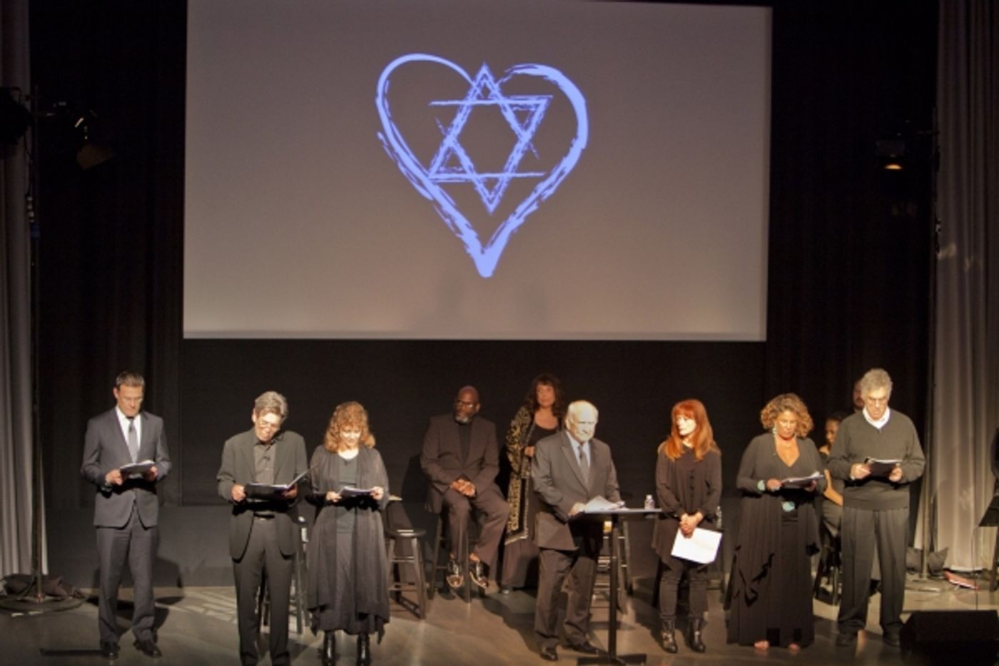 Photo Flash: Survivor Mitzvah Project Celebrities Raise Thousands for Holocaust Survivors  Image