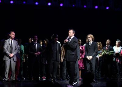 Paul Kieve, Dave Stewart, Bruce Joel Rubin, Director Matthew Warchus & Glen Ballard w Photo