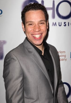 Robin De Jesus  Photo