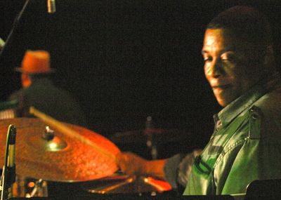 Ricky Lawson Photo